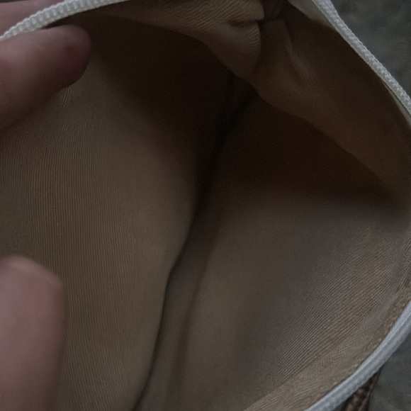 Coach wristlet - Picture 3 of 3